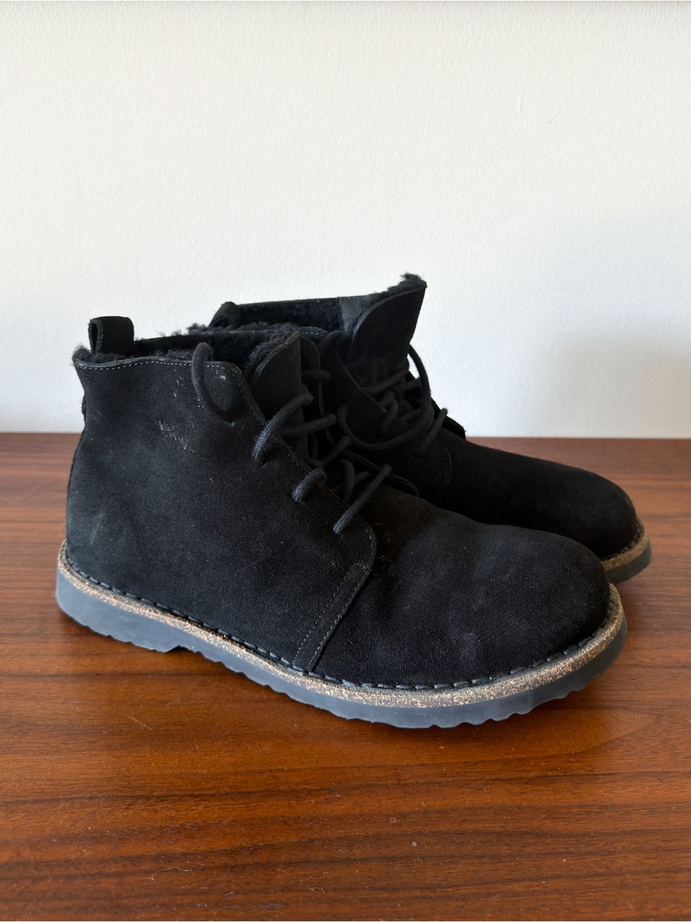 Birkenstock Uppsala Mid Women’s 11 Black Suede Shearling Lace Up Chukka Boots